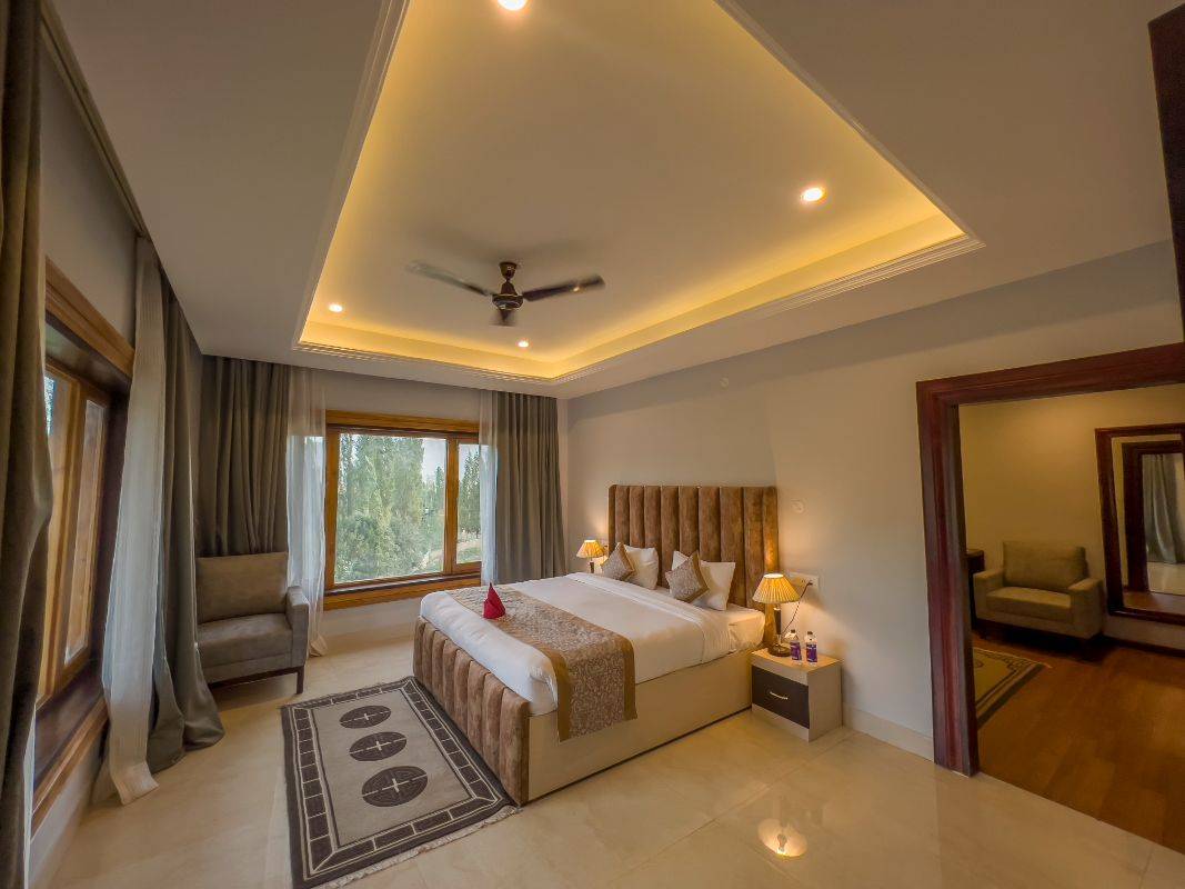 room_image